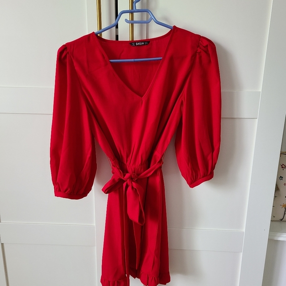 Shein dress - Picture 2 of 2